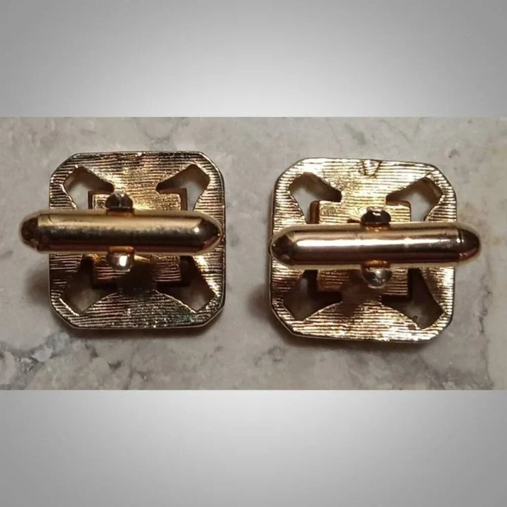 Vintage Grand Prix Swank tiger's eye cufflink and tie tack boxed set